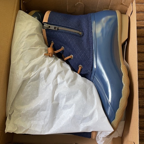 Sperry Women's Saltwater Wool Embossed Duck Boot - Picture 10 of 10